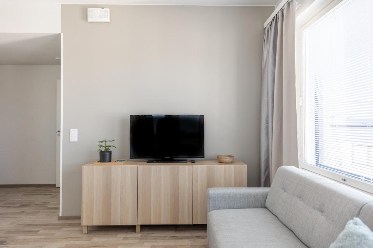 Arctic Penthouse City Suite โรวานิเอมิ ภายนอก รูปภาพ