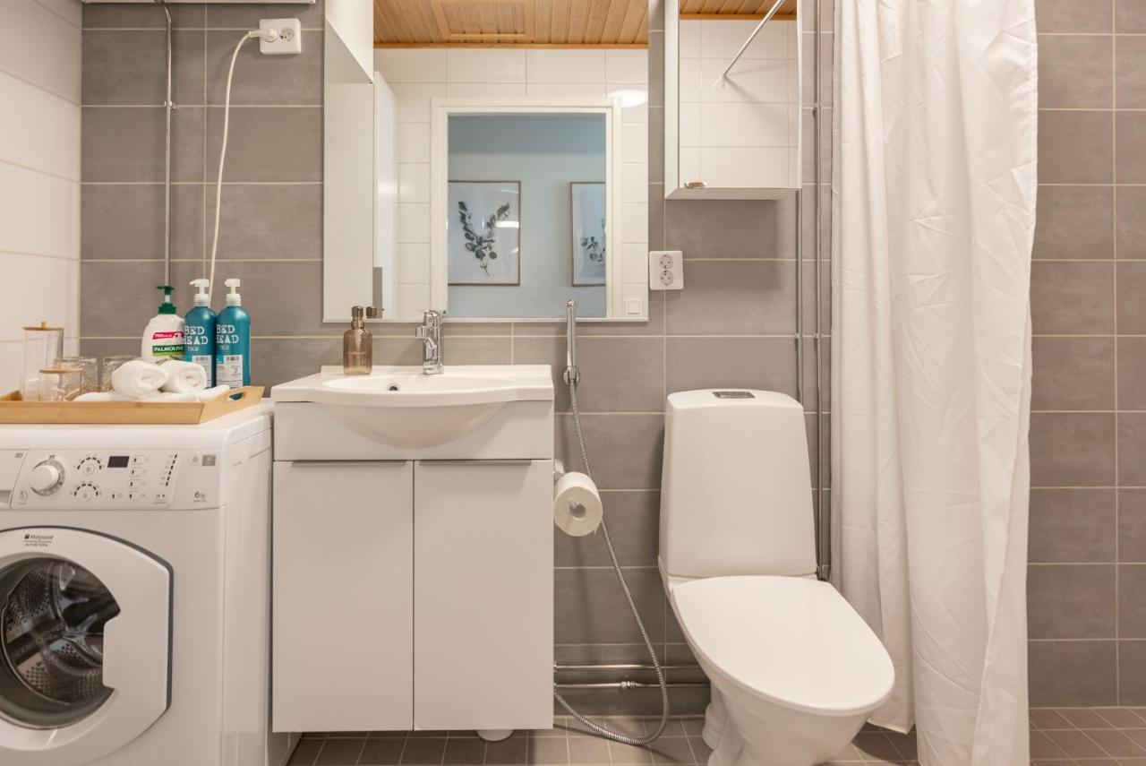 Arctic Penthouse City Suite โรวานิเอมิ ภายนอก รูปภาพ